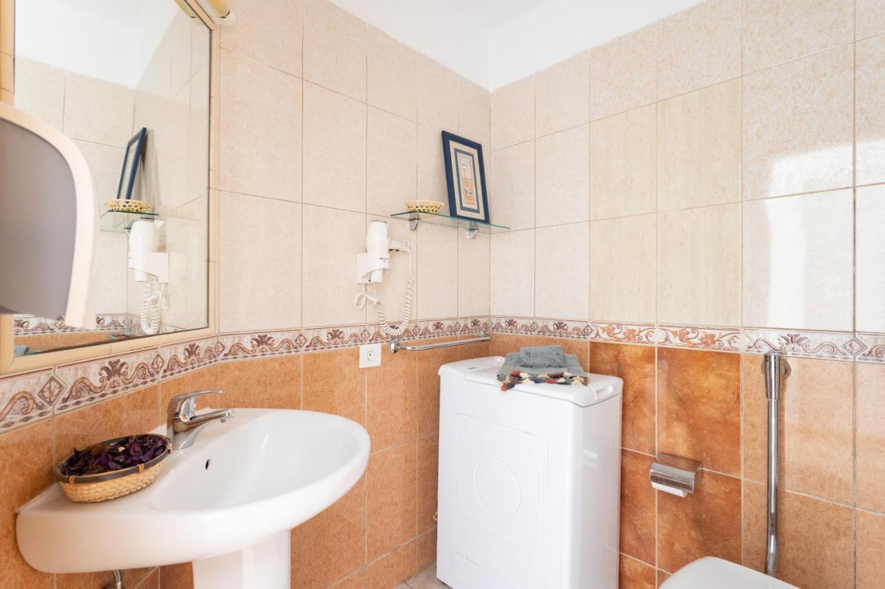 Classbnb - Studio 50M From Puerto Colon Beach Costa Adeje  Bagian luar foto