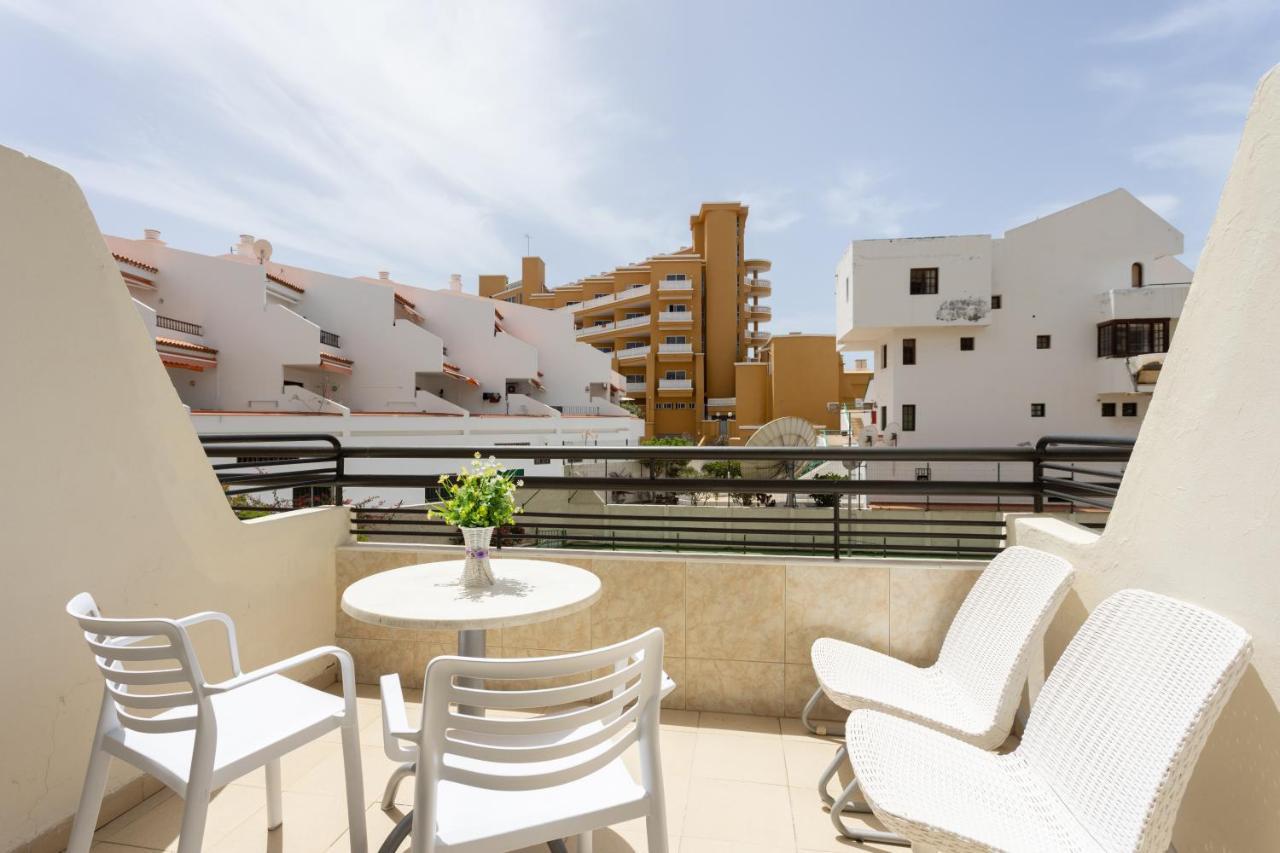 Classbnb - Studio 50M From Puerto Colon Beach Costa Adeje  Bagian luar foto